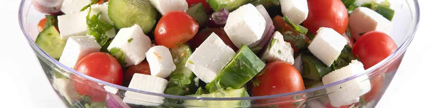 צילום של קערת סלט יווני