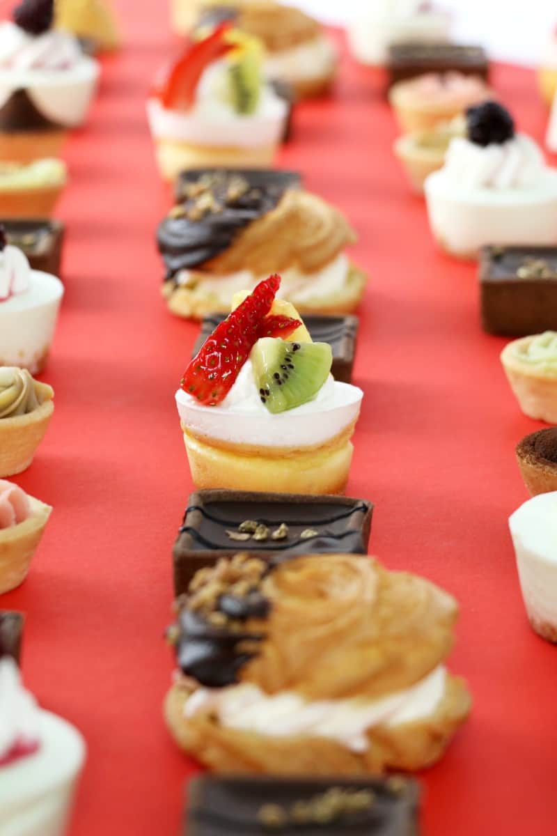 מגשי אירוח למקווה