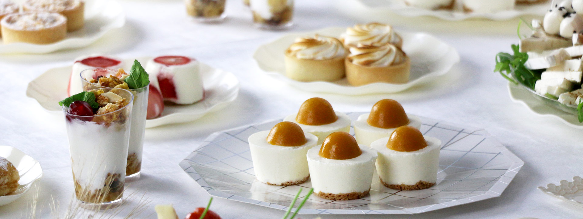 מגשי אירוח לחינה