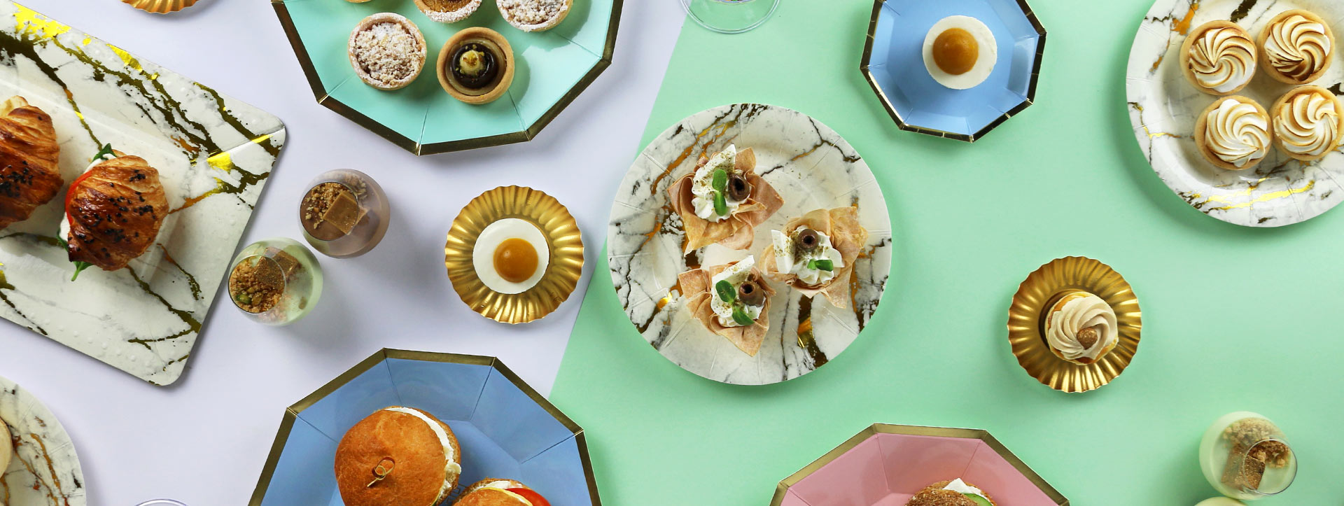 על מגשי אירוח לבראנץ' אלגנטי וחגיגי