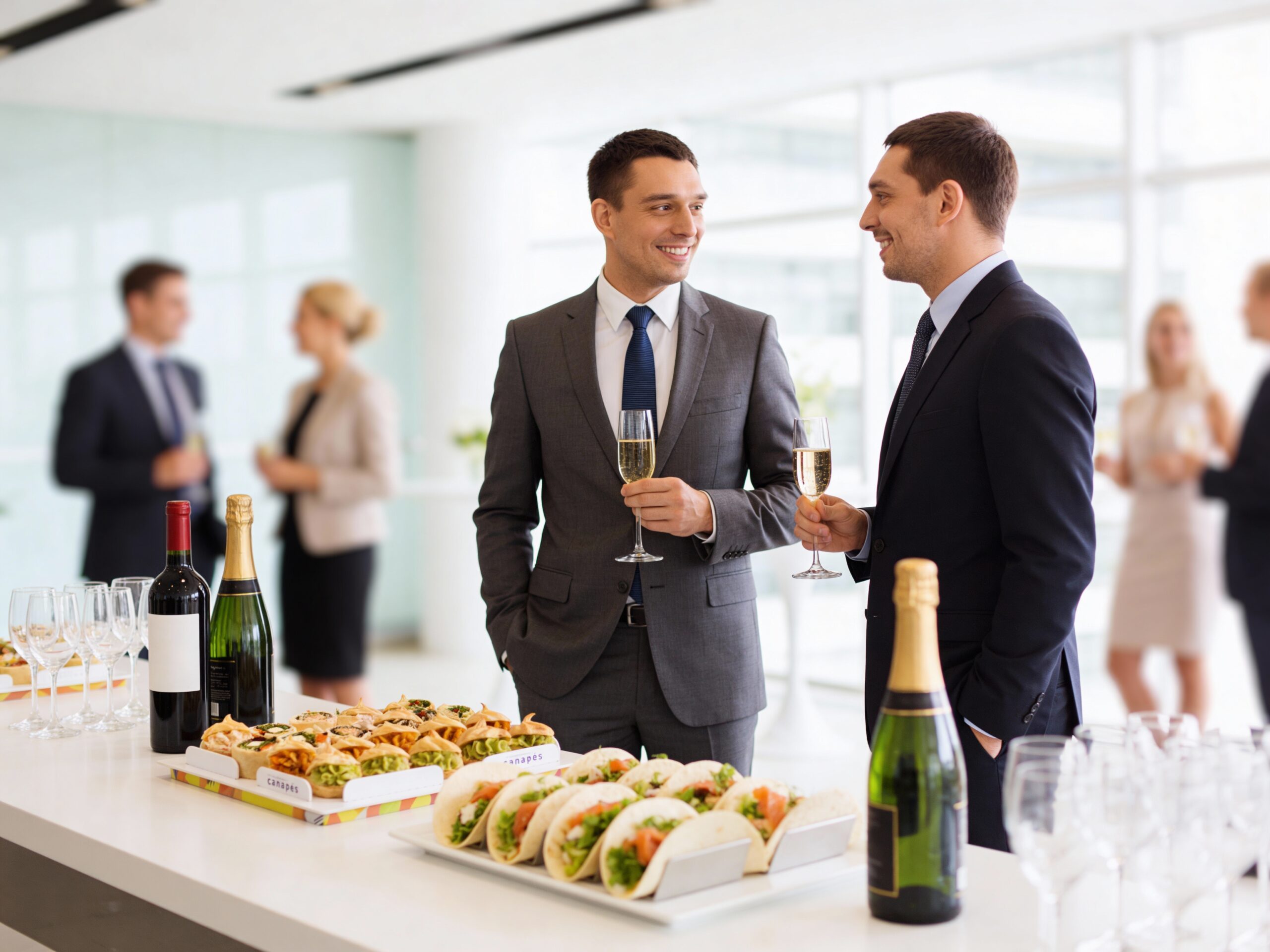 מגשי אירוח לעסקים